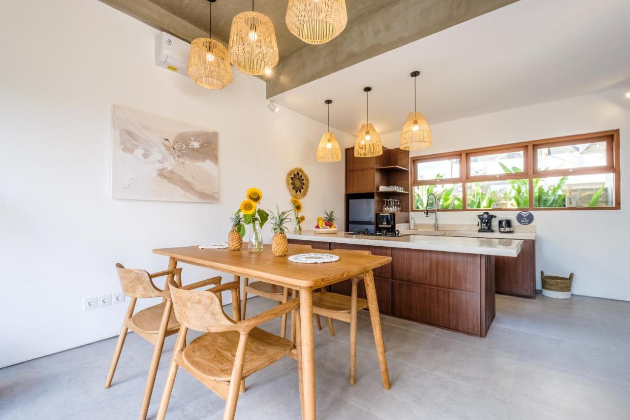 Octo 1 - Private Villas, Modern Style, Near Beach Canggu  Exterior photo