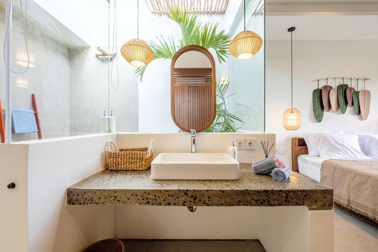 Octo 1 - Private Villas, Modern Style, Near Beach Canggu  Exterior photo
